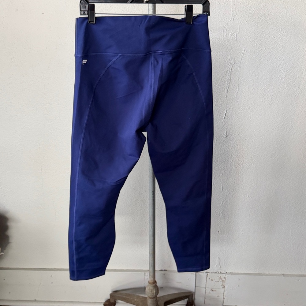 NWT Fabletics High-Waisted Solid Powerhold Leggings XL - Picture 3 of 3